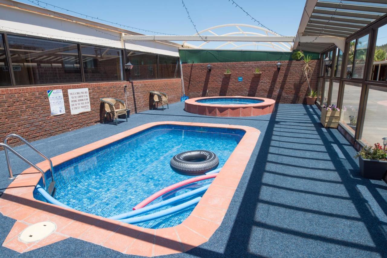אלבורי Elm Court Motel מראה חיצוני תמונה