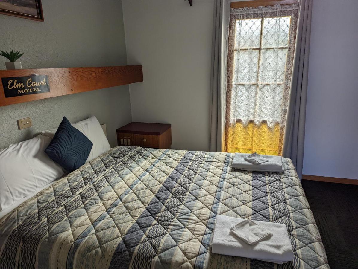 אלבורי Elm Court Motel מראה חיצוני תמונה